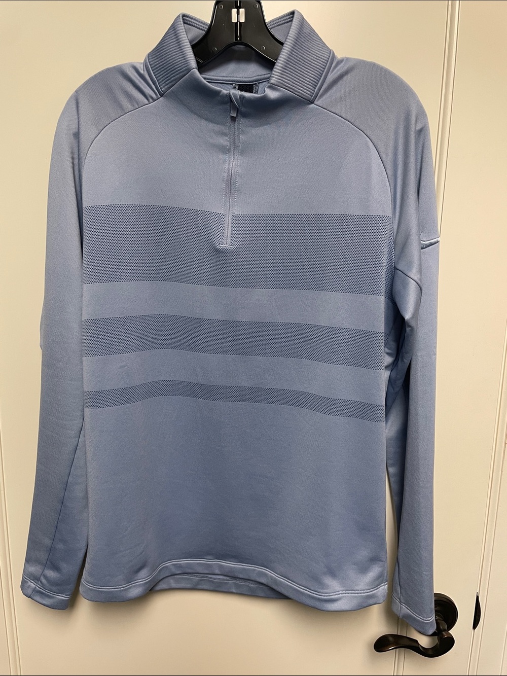 Nike Men's Light Steel Blue Quarter-Zip Performance Pullover